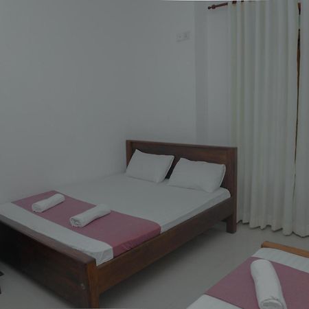 Wilpattu Restaurant & Guest House Pahala Maragahawewa Экстерьер фото