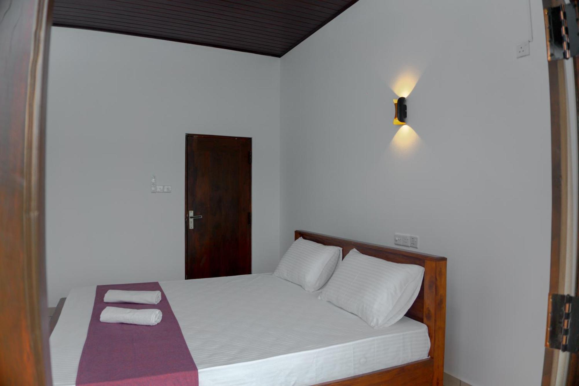 Wilpattu Restaurant & Guest House Pahala Maragahawewa Экстерьер фото